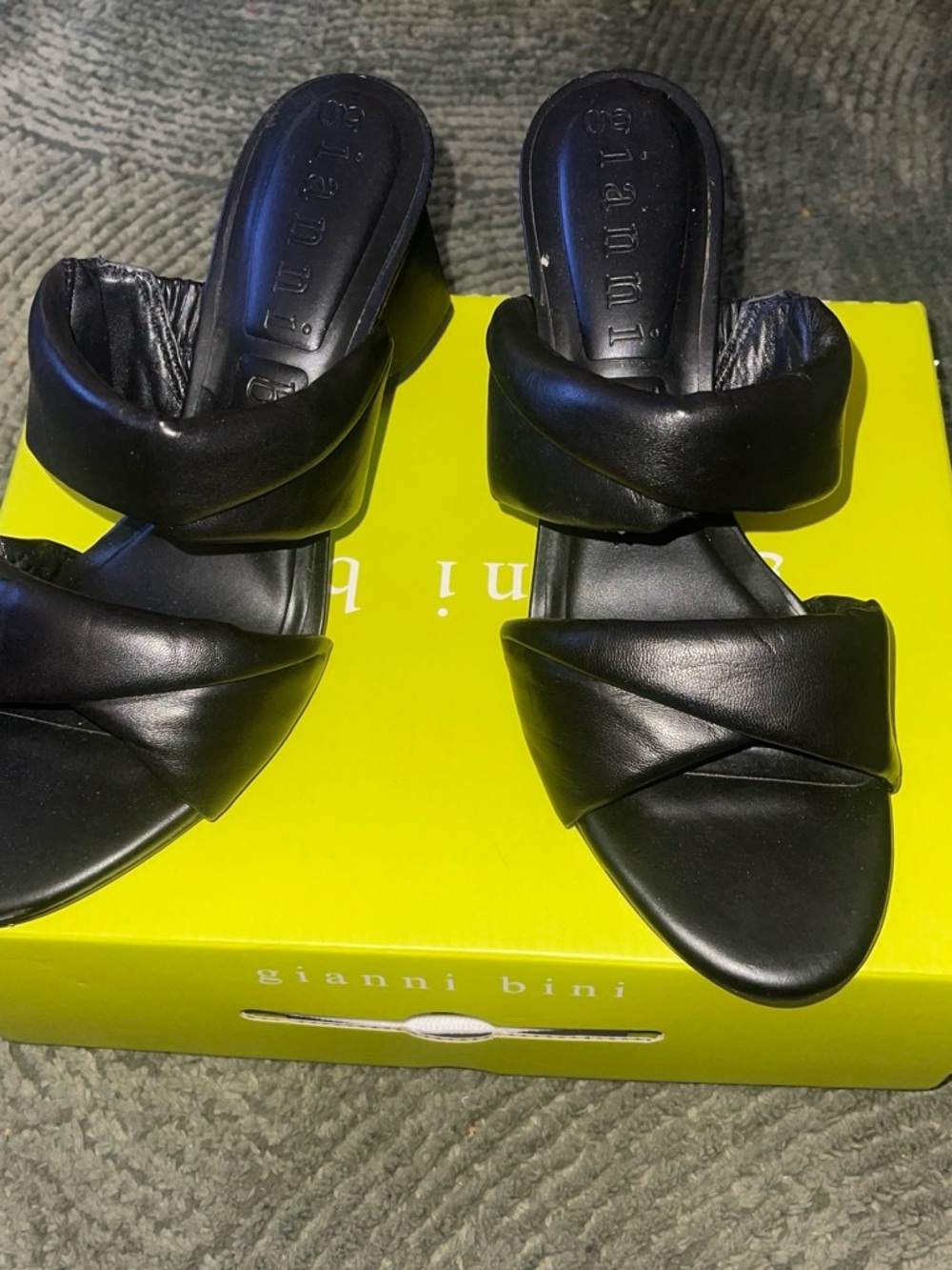 Gianni Bini Black Padded Crossover Slide Heels